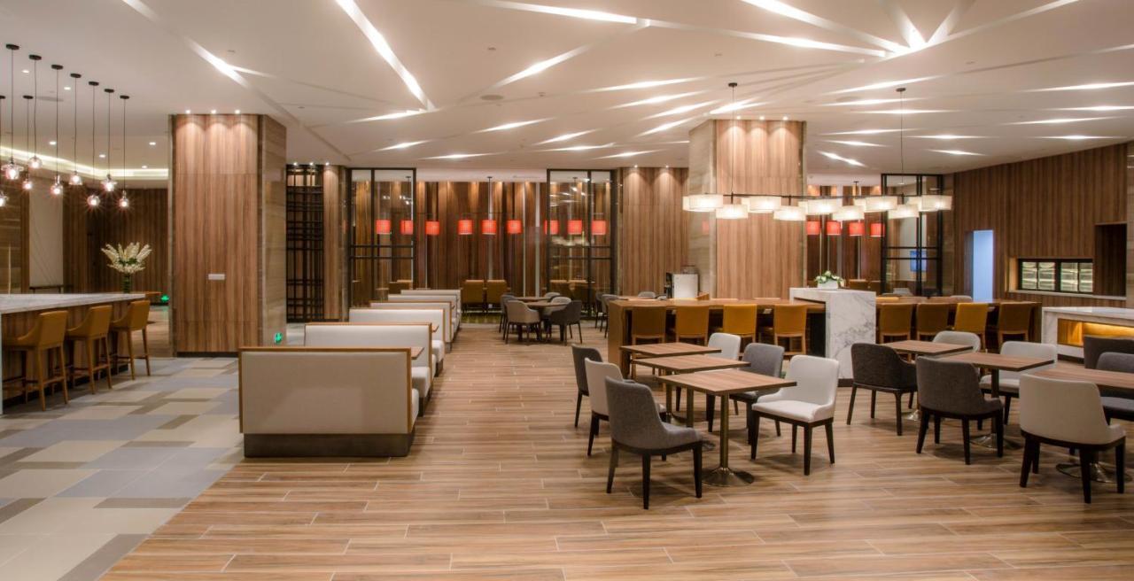 Hyatt Place Foshan Lishui Eksteriør billede
